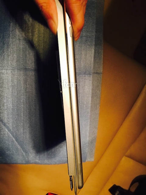只有一個USB接口！MacBook Air真機首曝光