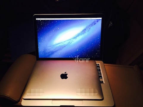 只有一個USB接口！MacBook Air真機首曝光
