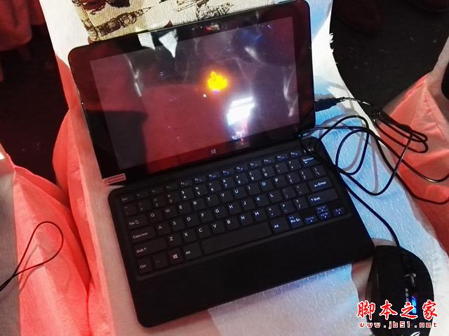 瘋了 平板用Core芯 昂達V116w CORE M體驗!