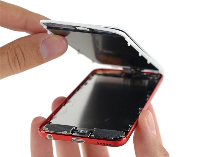 六代iPod touch完全拆解：電池、內(nèi)存天大驚喜！