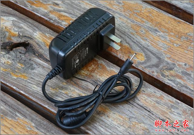 媲美筆記!PIPO品鉑W8平板電腦經(jīng)致體驗(yàn):外觀(guān)篇