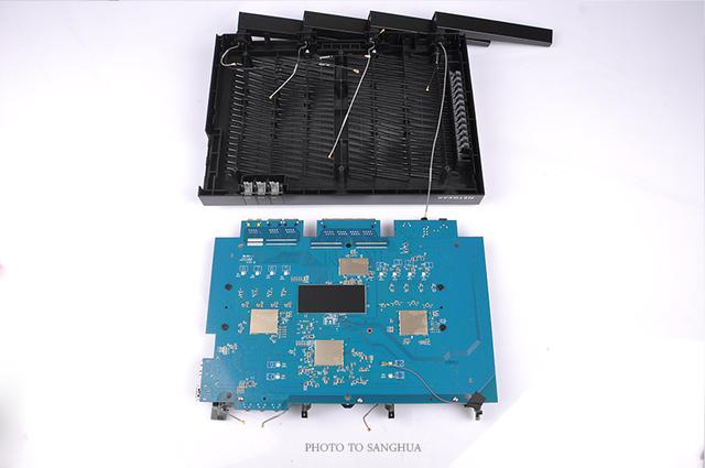 5300Mbps網件“夜鷹拆機