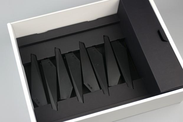 傳統路由器的噩夢，華碩八爪蜘蛛路由器