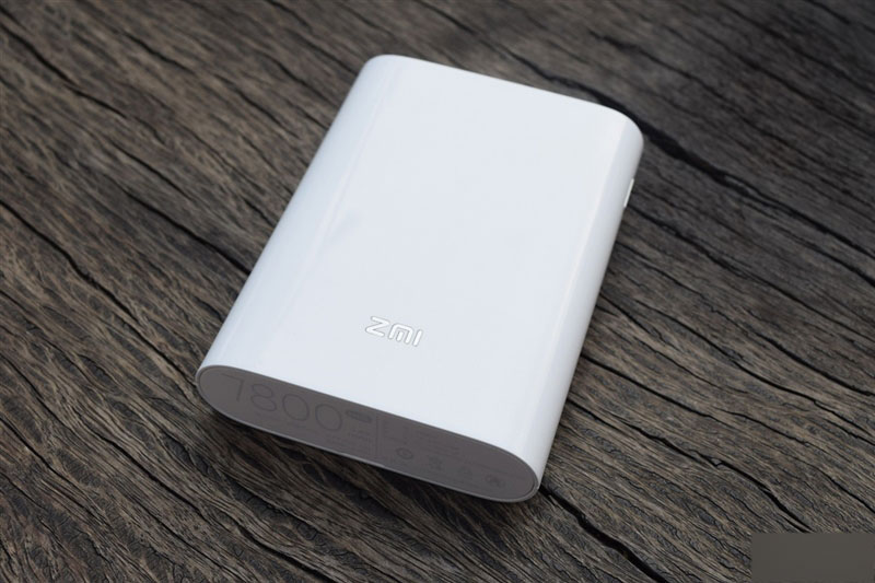 299元/4G全網通！小米隨身路由上手：好爽