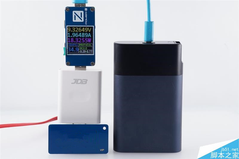 全網首拆:紫米4G路由器MF885拆解