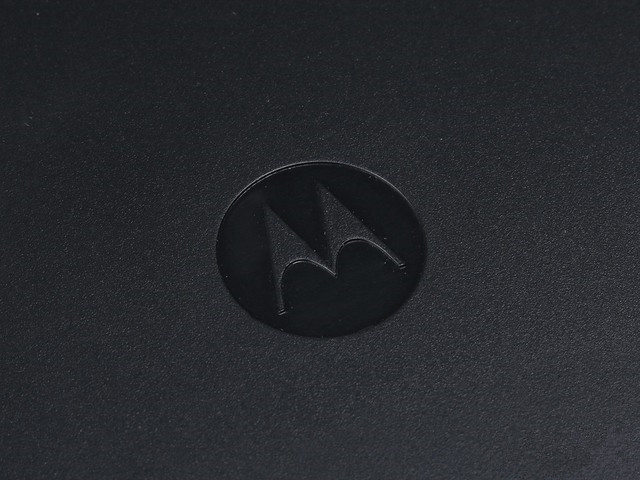 摩托羅拉摩路由C1評測 刀鋒設計信號穩