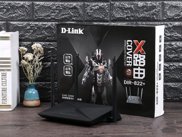 拆機實驗室:探秘D-Link X路由強勁內芯
