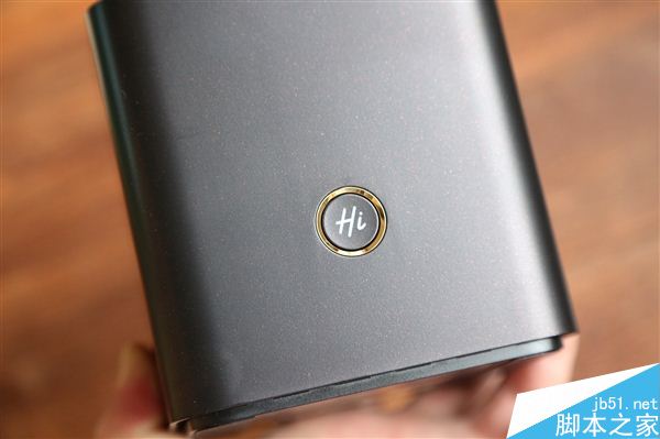 榮耀路由Pro游戲版開箱圖賞:玩CF有經驗加成