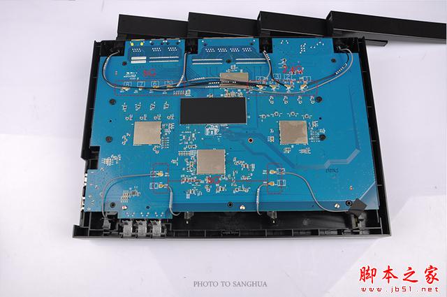 5300Mbps網件“夜鷹拆機