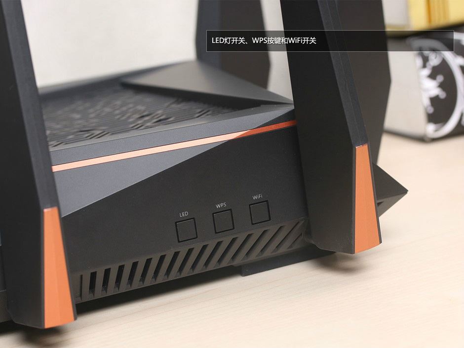 華碩ROG GT-AC5300電競路由器真機圖賞
