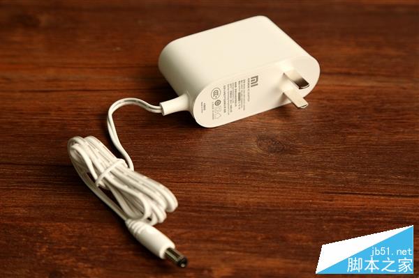 149元!小米路由器3開箱圖賞:比iPhone 6還薄