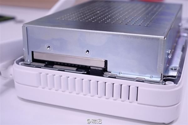 新小米路由換硬盤教程:容量暴增兩倍
