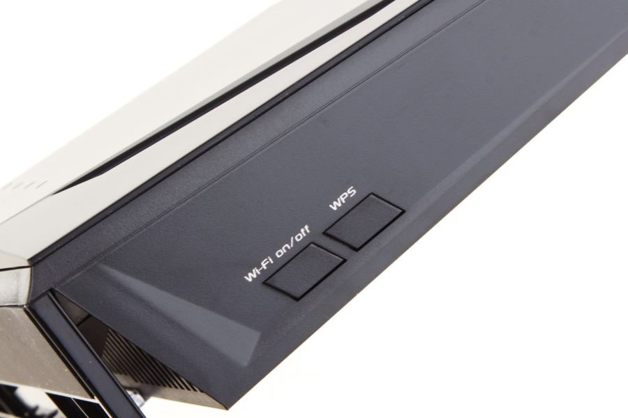 打破桎梏 榮耀王者手游利器--華碩AC86U