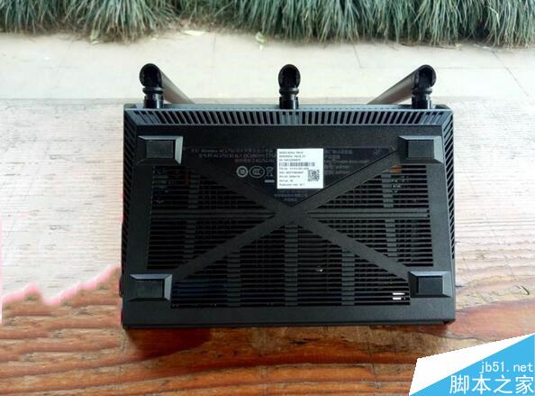 華碩路由器怎么樣?華碩雙頻無線AC1750千兆路由器評(píng)測(cè) hs8.jpg