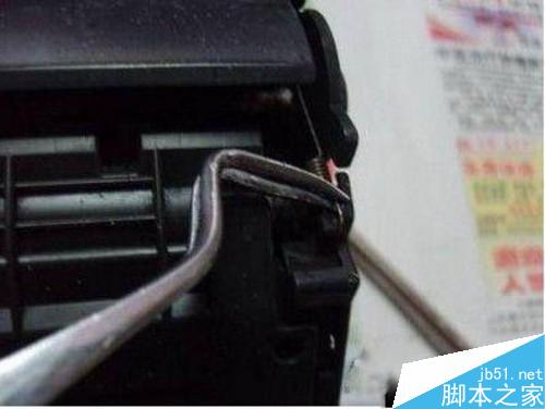 給力再現 佳能2900打印機硒鼓加粉圖解