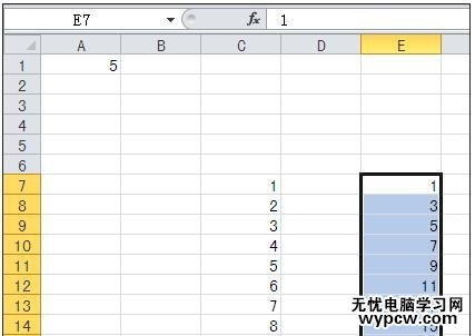 excel2010使用默認填充序列填充的教程