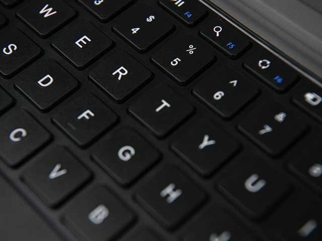 雷柏XK200藍牙鍵盤評測 無線直連 Surface之友
