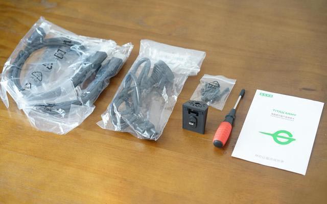 4599大洋買個(gè)顯示器值不值？泰坦軍團(tuán)大金剛4K HDR顯示器上手實(shí)測(cè)