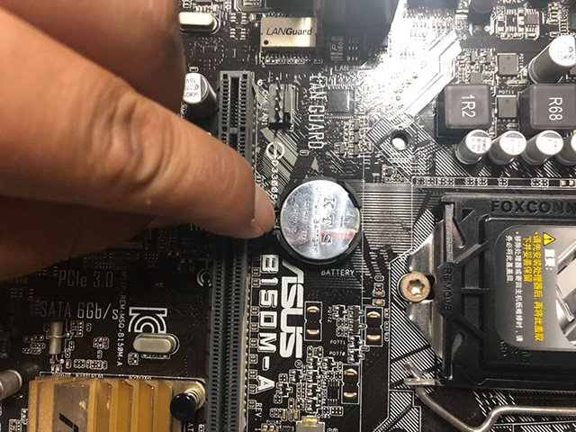 電腦每次開機(jī)時間都不對?電腦每次開機(jī)都要重新設(shè)置時間解決方法