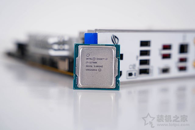 高顏值雪武戰(zhàn)姬純白主題,i7 11700K配RTX3070水冷主機方案