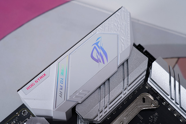 粉萌可愛的狐妖小紅娘，猛男粉主題定制裝機