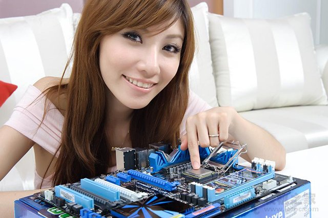 intel CPU和主板怎么安裝？intel CPU安裝方法詳細圖文教程