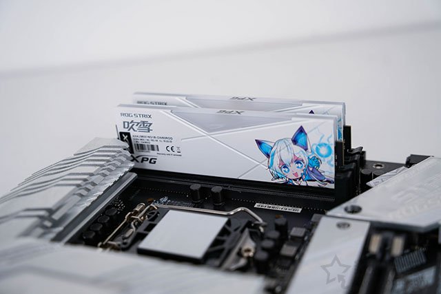 高顏值雪武戰(zhàn)姬純白主題,i7 11700K配RTX3070水冷主機方案