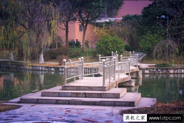 PhotoShop為照片加上霧氣蒙蒙效果的教程