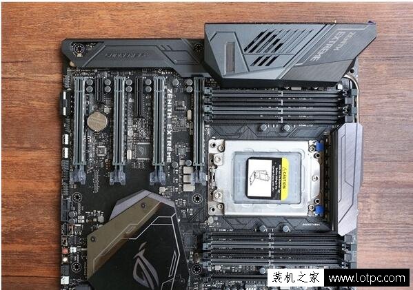 AMD Ryzen ThreadRipper 1950X搭配什么主板和顯卡比較好呢？