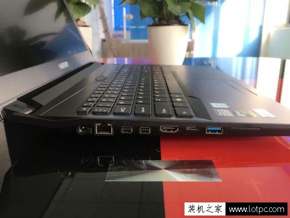 神州戰神Z7M-KP7GT怎么樣？戰神Z7M-KP7GT游戲本開箱及拆機評測