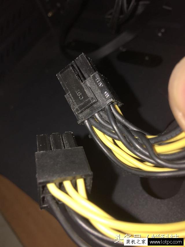 CPU或顯卡的供電為什么都選擇2-4根12v甚至更多？