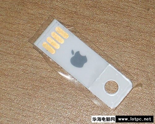 本文所使用的U盤 本文所使用的U盤