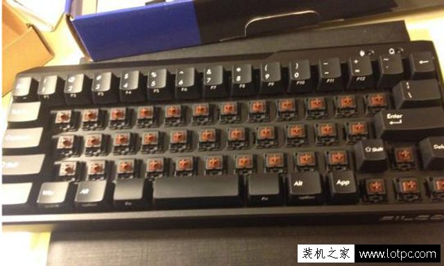 機(jī)械鍵盤和普通薄膜鍵盤的差異以及選購知識