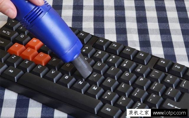 機(jī)械鍵盤(pán)臟了怎么清理?教你如何清理機(jī)械鍵盤(pán)的方法