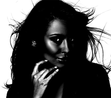 PS摳圖之簡單背景圖片摳圖(頭發絲摳圖)