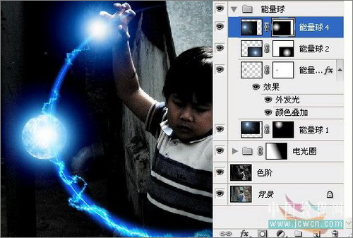 ps照片:小孩玩超能力電光能量球 ps照片:小孩玩超能力電光能量球