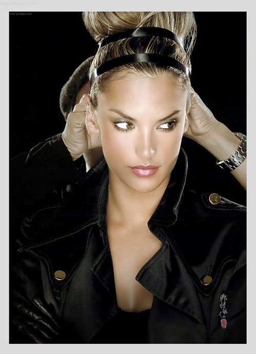 photoshop教程:人物照片美容和色彩調(diào)整