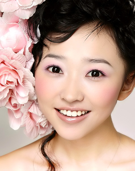 photoshop教程:mm照片的后期美化_網(wǎng)頁設計webjx.com網(wǎng)絡整理