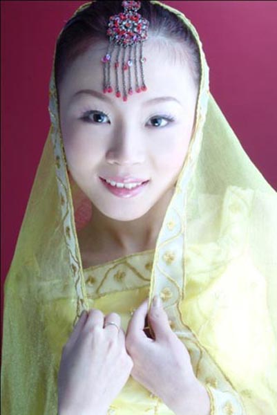 photoshop把美女照片變卡通工筆畫教程_網頁設計webjx.com在線轉載
