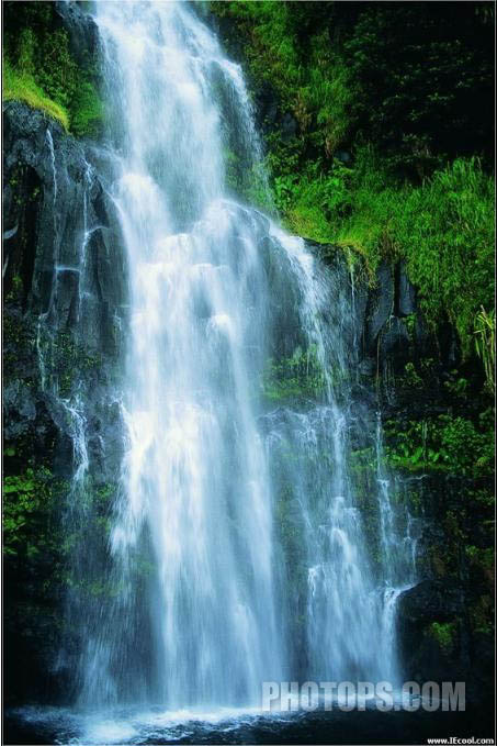 photoshop創(chuàng)意合成:制作動(dòng)漫游戲場景_webjx.com