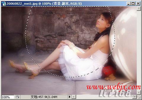 photoshop制作大光圈朦朧背景效果