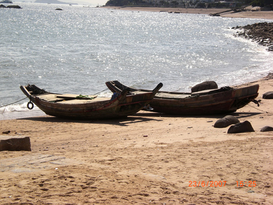 photoshop海報效果：漁船與海