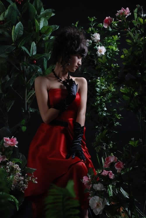 photoshop處理照片為夢幻煙雨水鄉(xiāng)_網(wǎng)頁設(shè)計轉(zhuǎn)載教程