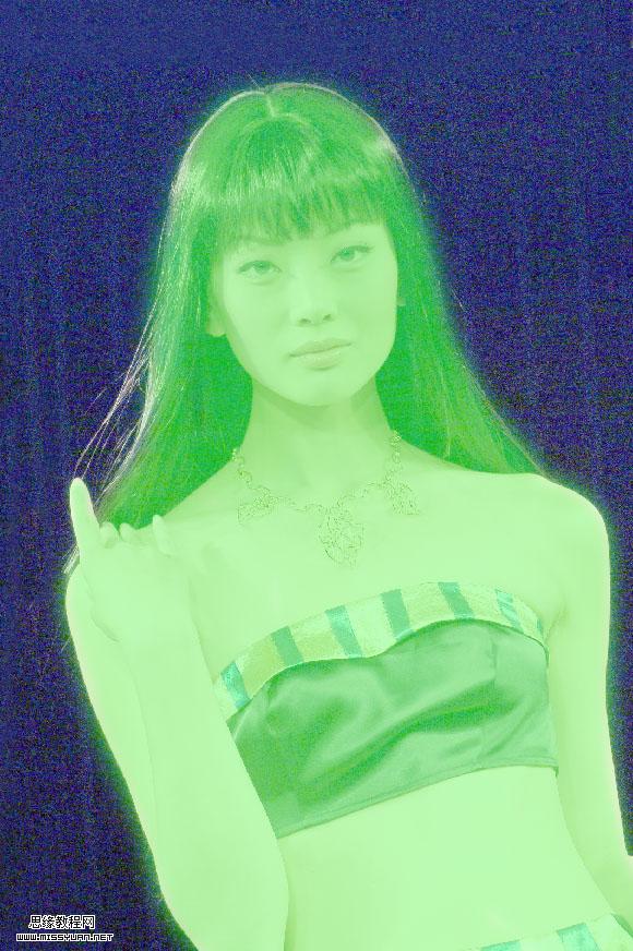 photoshop扣圖教程:扣出黑背景美女頭發