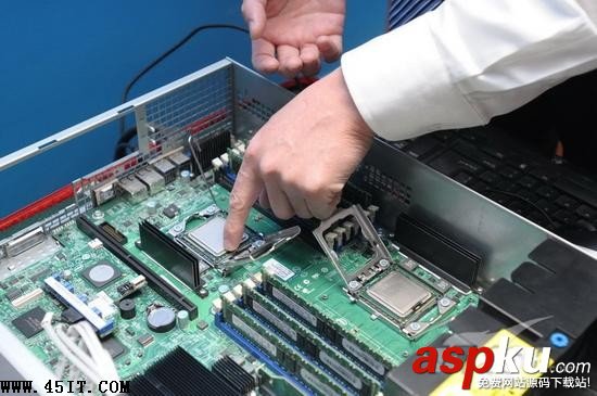 從至強5500升級到至強5600平臺的五步法 從至強5500升級到至強5600平臺的五步法