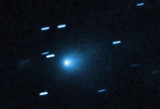 專家懷疑太陽系星際訪客“3I/ATLAS”是外星母艦